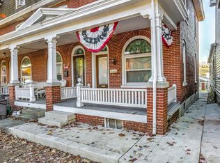 220 W Main St, Ephrata, PA 17522