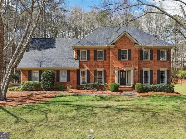 8900 Glen Ferry Dr, Johns Creek, GA 30022