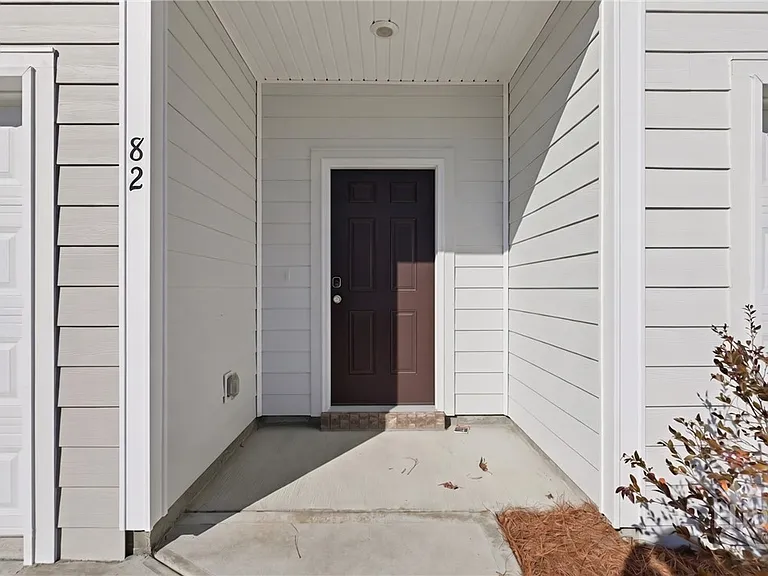 82 Stafford Loop — Photo 2