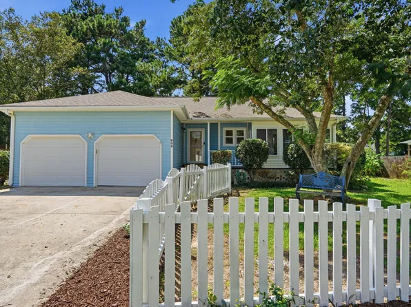 608 Dolphin Dr, Summerville, SC 29485
