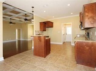 332 Flowing Meadows Dr, Kathleen, GA 31047