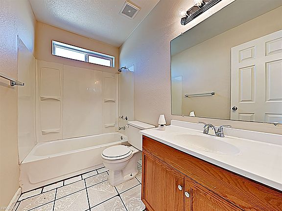 3rd image of 8407 N 51st Dr