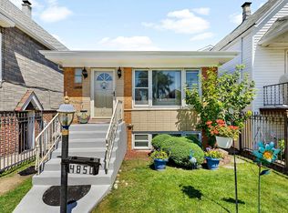 4850 W Melrose St, Chicago, IL 60641