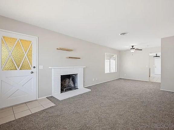 3rd image of 351 Gardenia Cir