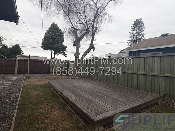 4th image of 3637 36th St #1/2