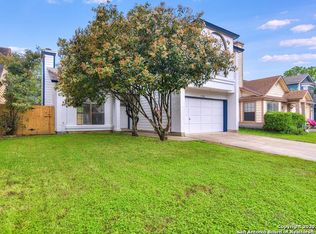 9386 Valley Hedge, San Antonio, TX 78250