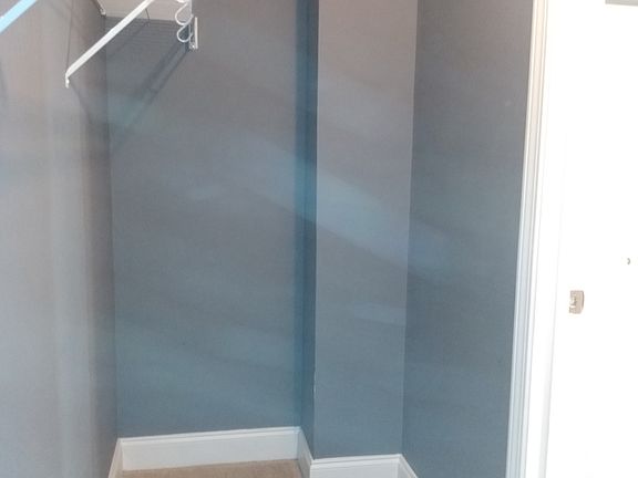 4th image of 215 Kingsley Park Dr