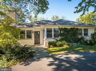 212 Locust Rd, Fort Washington, PA 19034