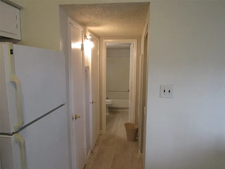 12109 Sandpiper Dr #121 — Photo 6