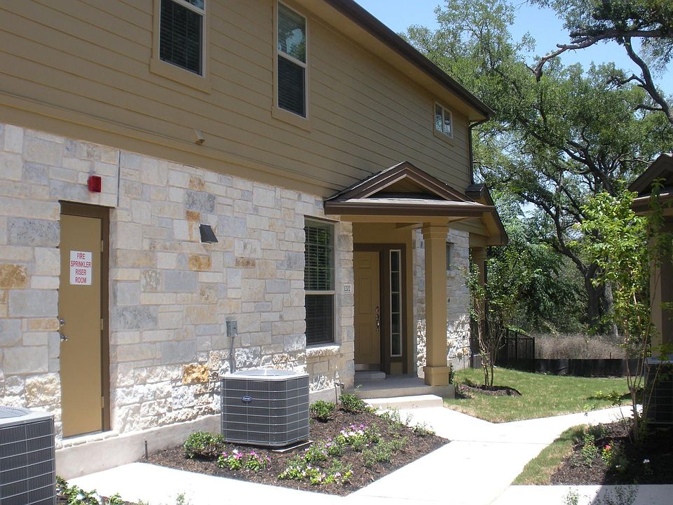 1310 W. Parmer #1202