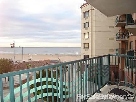 View from balcony : Watch the sunrise from your own balcony.