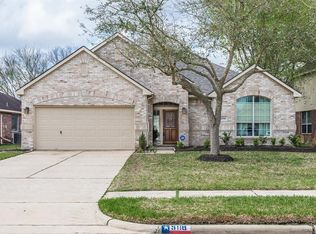 5118 Rainflower Cir S, League City, TX 77573