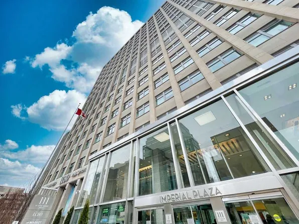 111 Saint Clair Ave W #705, Toronto, ON M4V 1N5