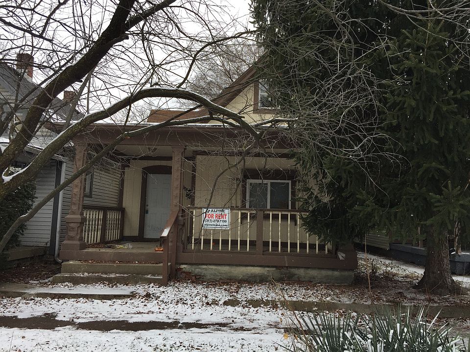 2nd image of 1042 Villa Ave