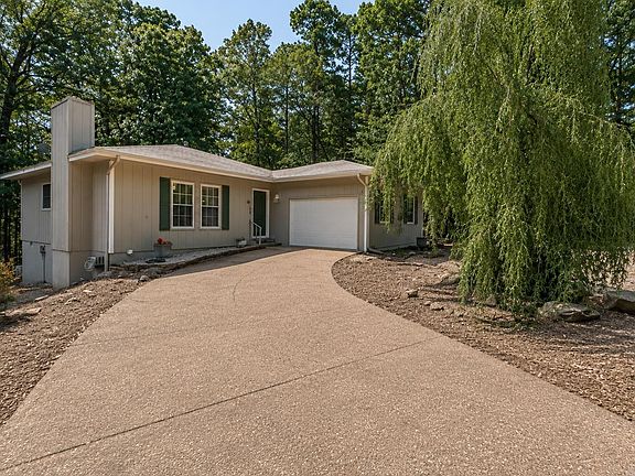 2nd image of 14 Aspe Ln