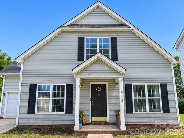 3513 Joel Turner Dr, Charlotte, NC 28216