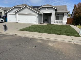 560 Stern Dr, Dixon, CA 95620