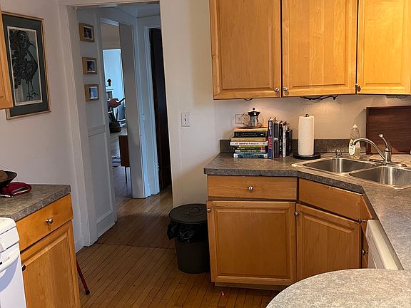 5th image of 5509 N Paulina St