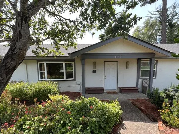 1342 Castro Ct, Monterey, CA 93940