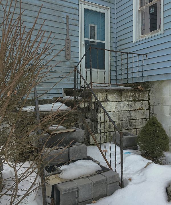 1st image of 100 Highland Ave