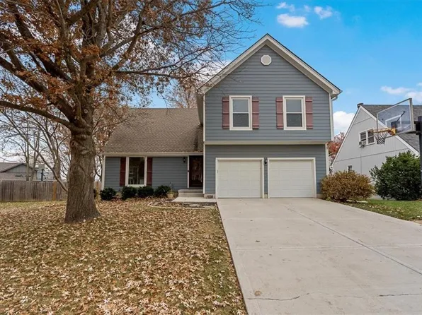 13330 W 112th Ter, Overland Park, KS 66210