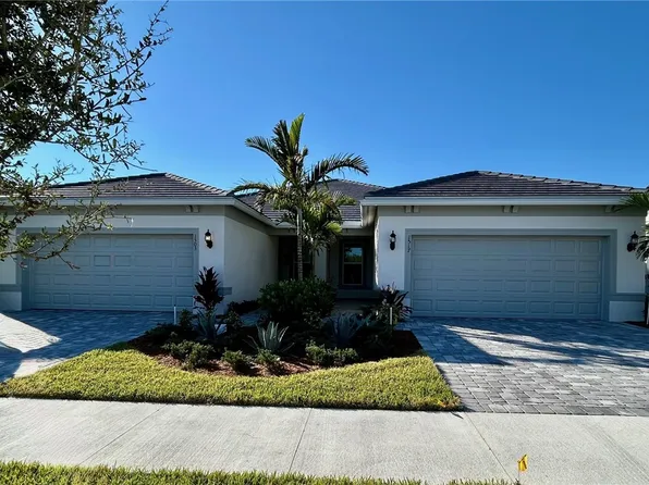 1517 Harper Way Cmn #30, Vero Beach, FL 32960