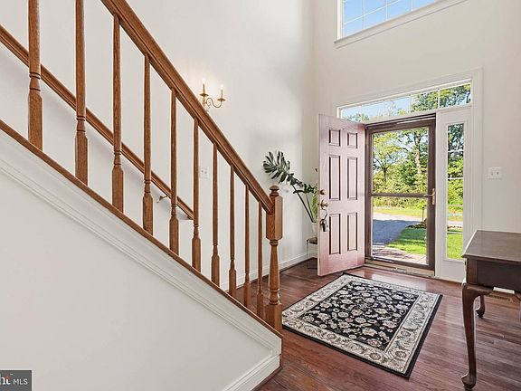 4th image of 5757 Augustine Ave