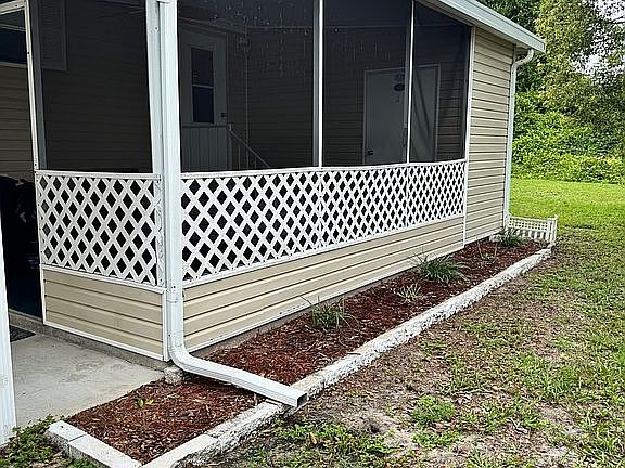 2nd image of 169 Windsor Dr