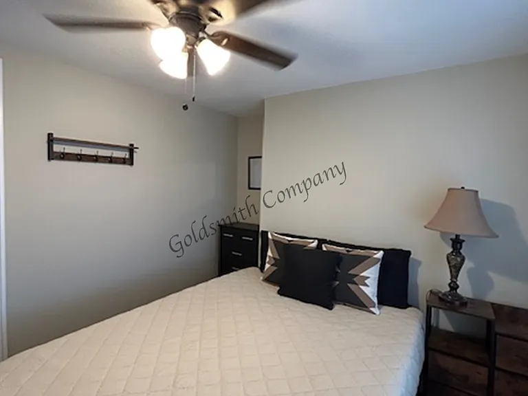 1 bed, 1.0 bath, 600 sqft, $1,200 — Photo 6