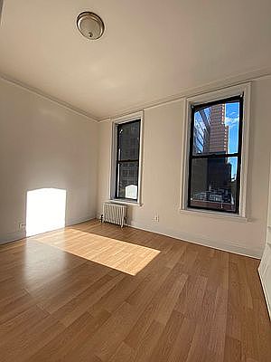5th image of 401 E 58th St APT 4A