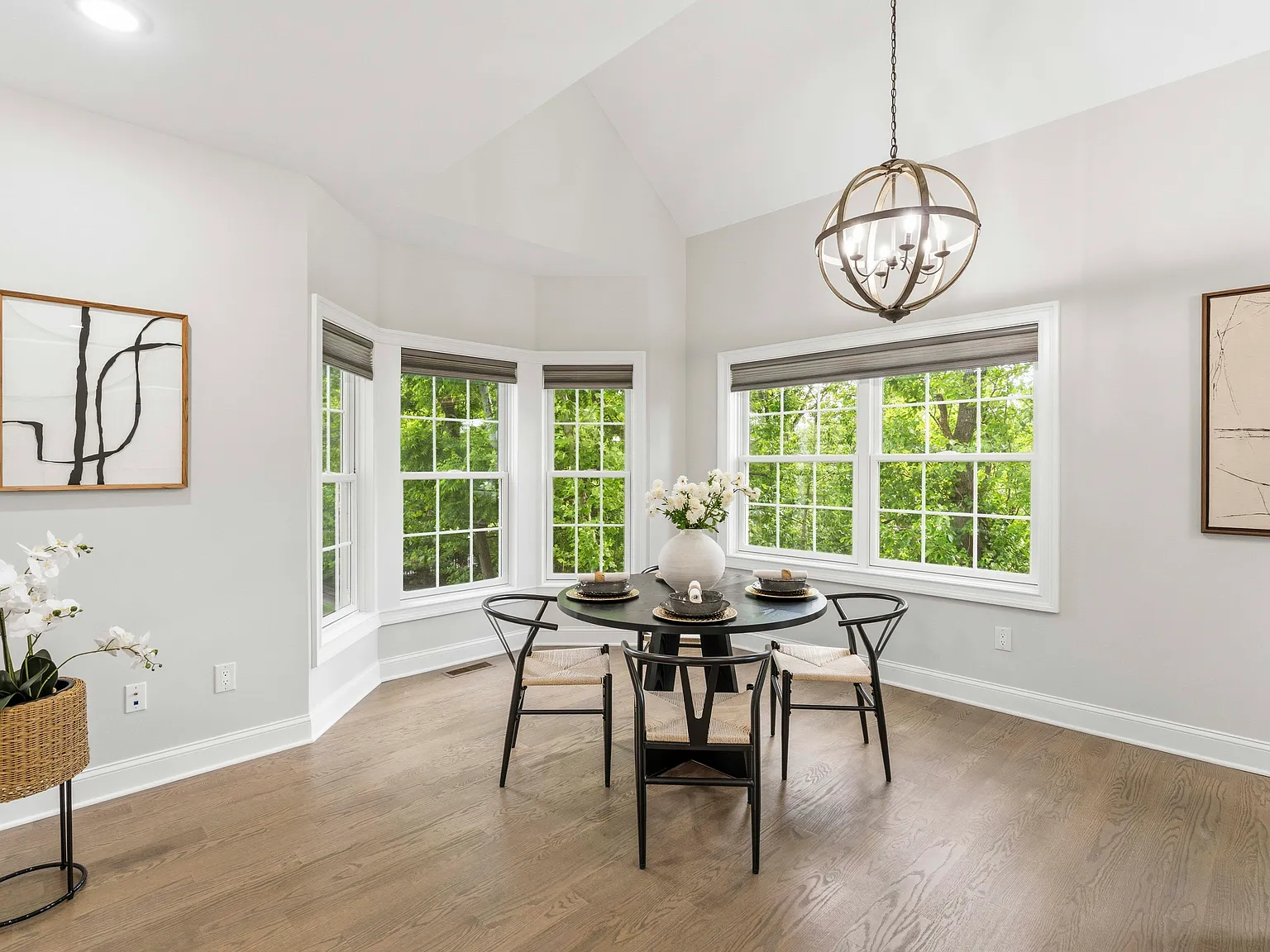 3 bed, $5,500 — Photo 4