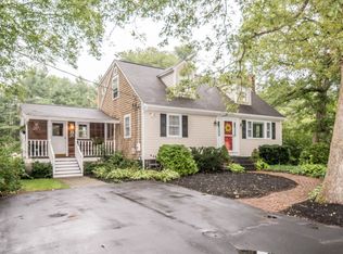 8 Helen St, Wareham, MA 02571