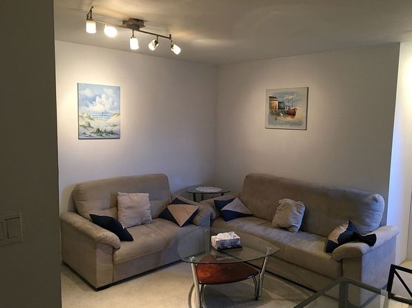16 Canterbury Rd APT 3E