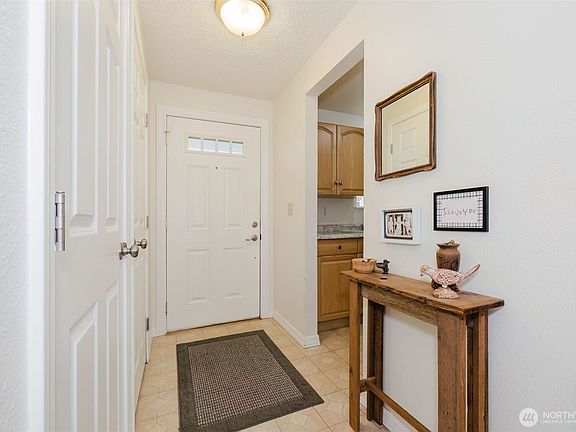 5th image of 2864 SE Flaiz Court