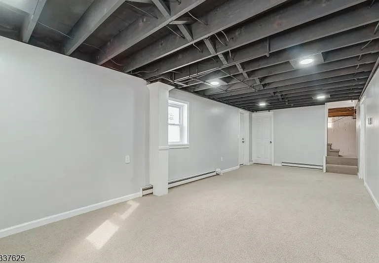 3 Castle Rock Rd — Photo 14