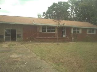 106 Cooper Rd, Cantonment, FL 32533