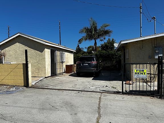 2nd image of 230 29th St