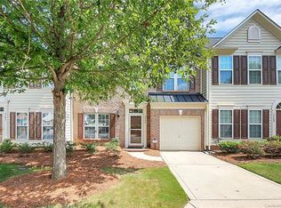 2305 Whitford Ln, Charlotte, NC 28210