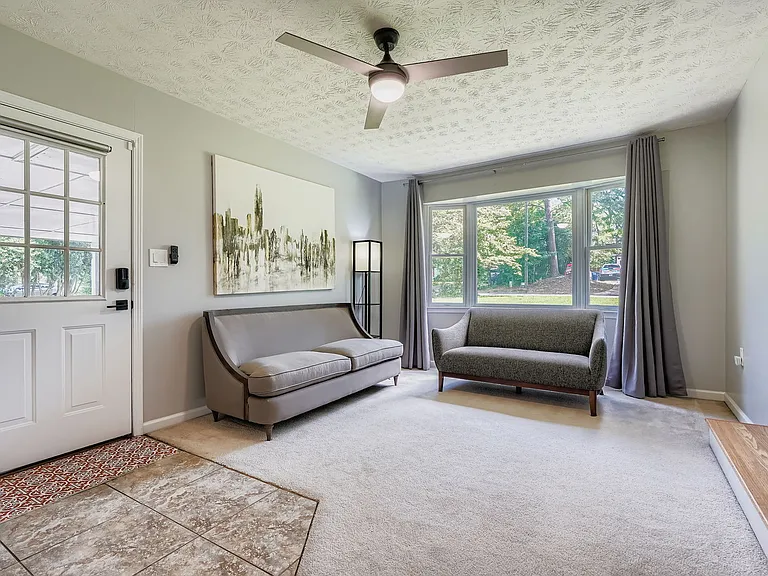 2872 Clearbrook Dr — Photo 19