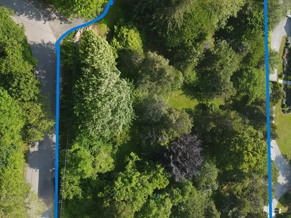 157 Scudders Ln, Barnstable, MA 02630