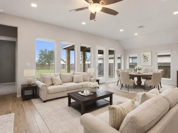 11910 Bazley Knoll Dr, Humble, TX 77346
