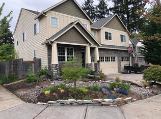 10200 NE 28th Ct, Vancouver, WA 98686
