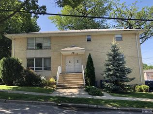 554 Art Ln FLOOR 2, Ridgefield, NJ 07657