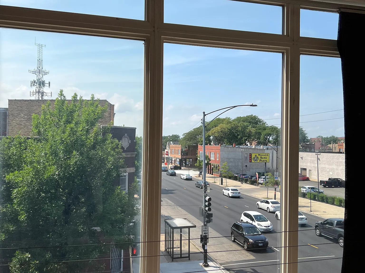 2 bed, 1000 sqft, $2,200 — Photo 4
