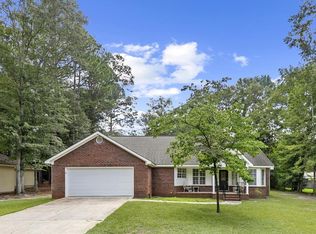 2411 Stonewood Dr, Dothan, AL 36301