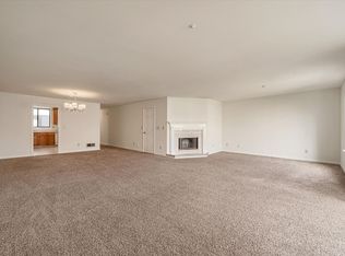 3131 Vicente St APT 201, San Francisco, CA 94116