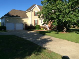 5229 Westminster Ln, Fuquay Varina, NC 27526