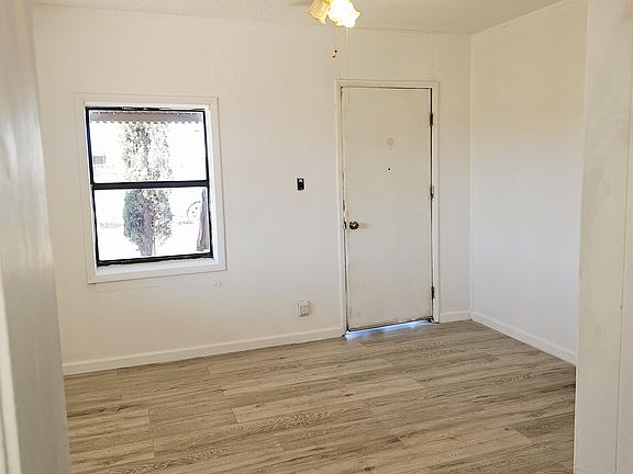 5th image of 446 North St