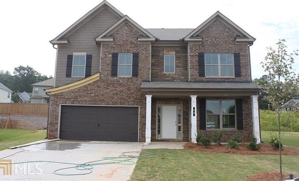 2nd image of 160 Victoria Heights Ln