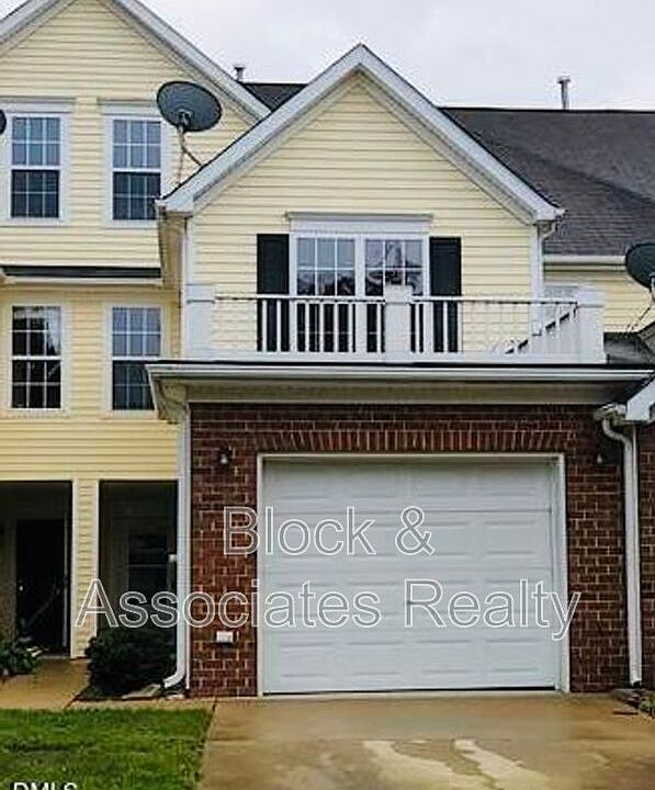 1st image of 2630 Vega Ct